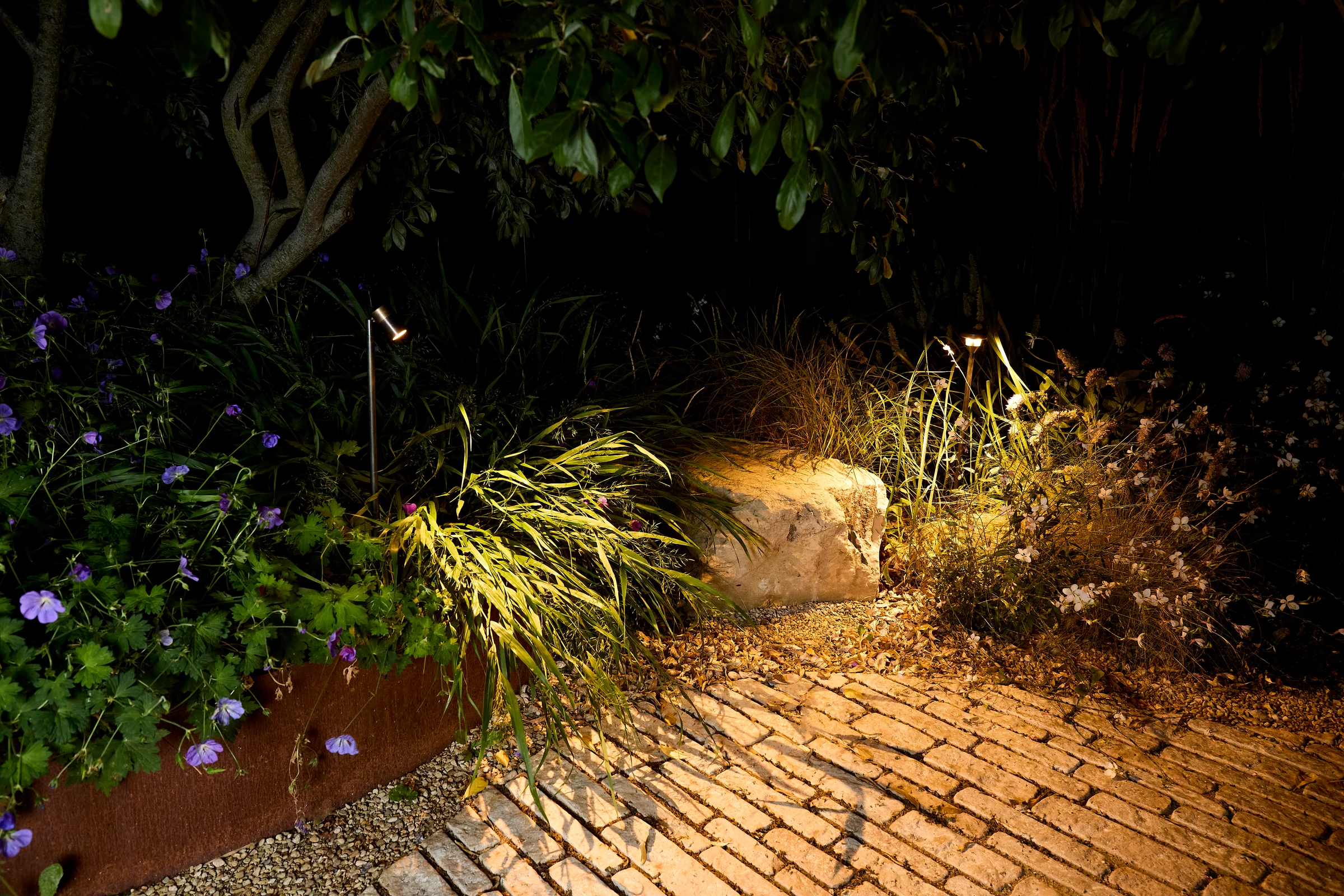 Existing Paths guide photograph